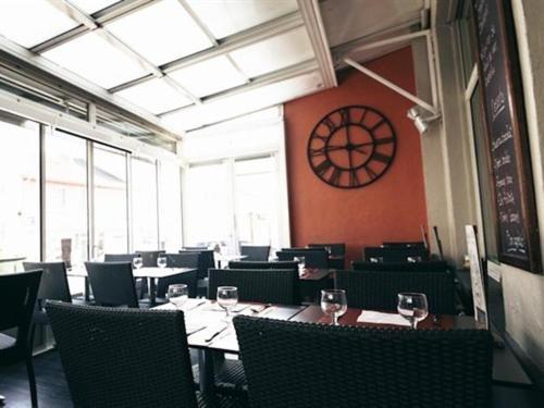 Hotel Brasserie Le Lion D'Or Meximieux Eksteriør bilde
